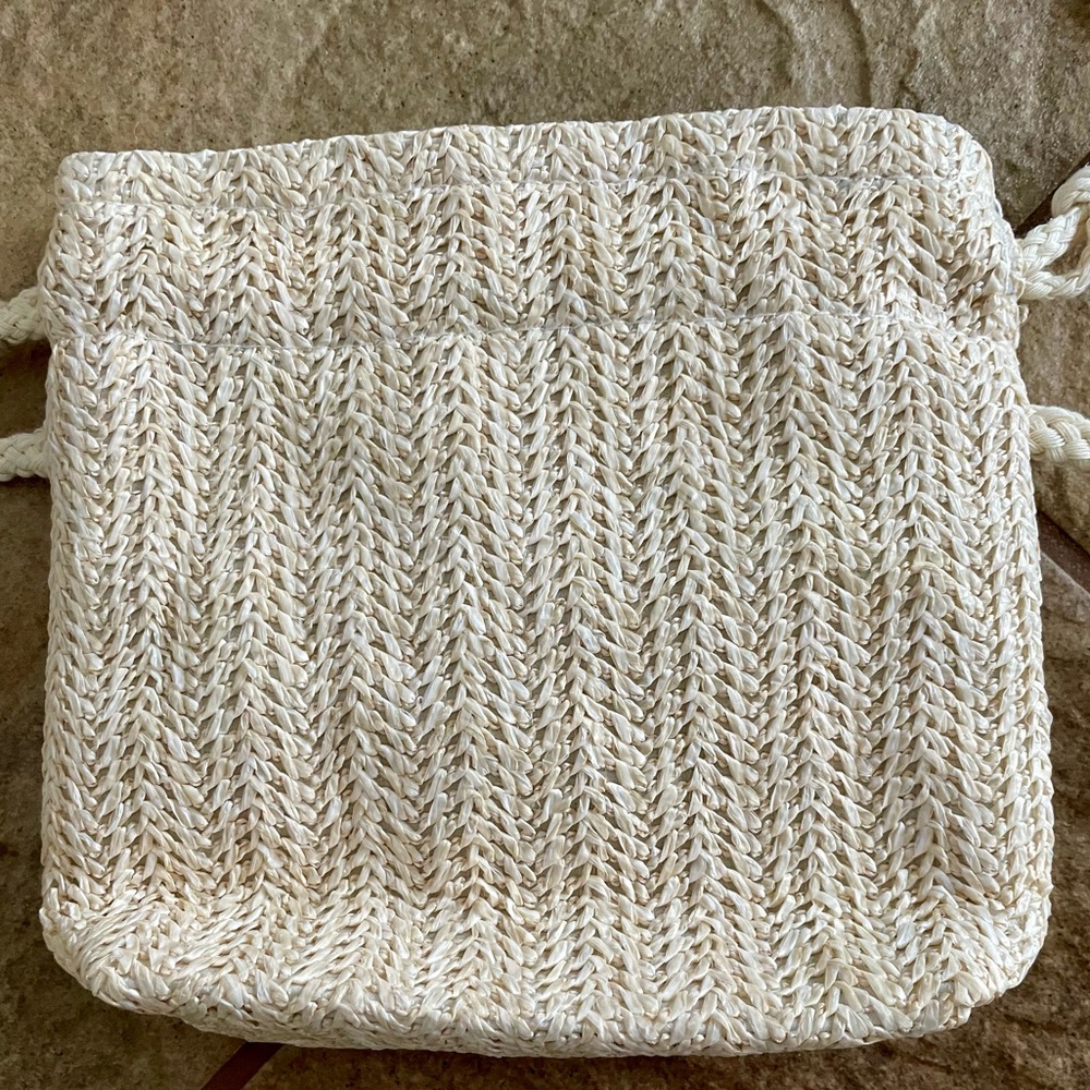 Straw Drawstring Crossbody Bag - Picture 11 of 11
